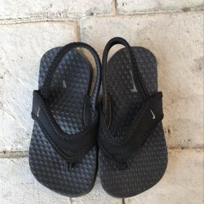 6C Nike Flip Flops