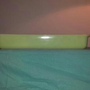 Lime Green Pyrex 232 2 qt Pan