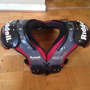 Riddel EVX football shoulder pads