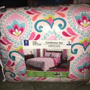 Girls full bedding set