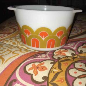 Pyrex 343 Arches "Butts"