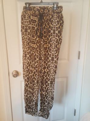 Capri pants (new)