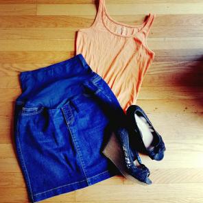 Old Navy Maternity Denim Skirt