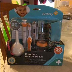 Safety 1st Complete Healthcare Kit