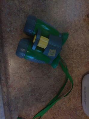 Kid binoculars