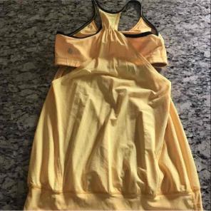 Lululemon yellow tank size 6