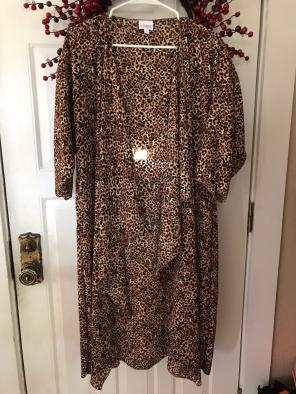 Leopard /cheetah print LuLaRoe Shirley