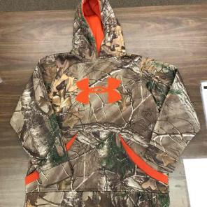 Under Armour Youth Medium Hoodie