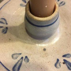 Primitive crock candle holder with prim