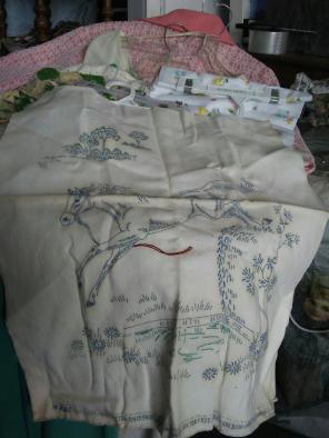 Vogart Stamped Dresser Scarf Horse