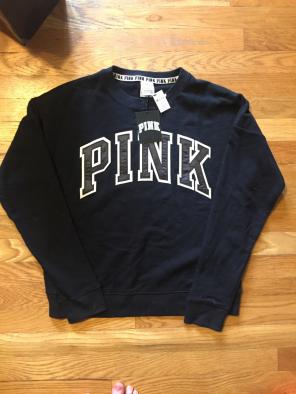 VS PINK Limited Edition Crew