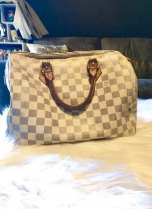 Louis Vuitton Speedy