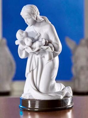 6" Kneeling Madonna And Child Statue