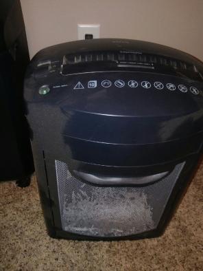 Large Ativa paper shredder and credit ca
