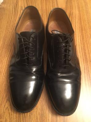 MENS SIZE 11 LACE UP BLACK DRESS SHOES