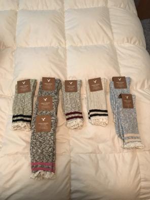 AMERICAN EAGLE CREW SOCKS WITH LACE