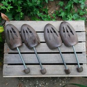 2 Pair Shoe Trees Shoe Keepers