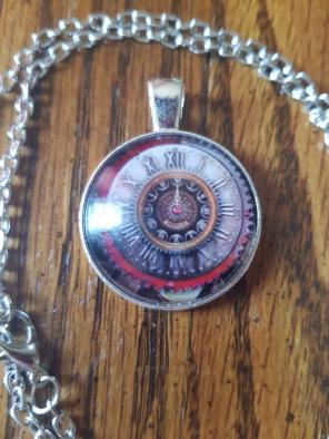 Clock necklace