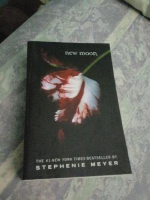 New Moon(Book 2)