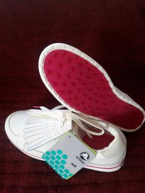 Woman's Croc golf shoes