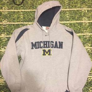 MICHIGAN NIKE HOODIE