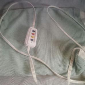 Heating pad.