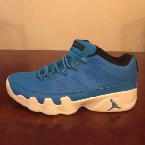 Jordan 9 White/Sky Blue sz 7.5