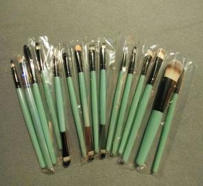 Makeup brushes