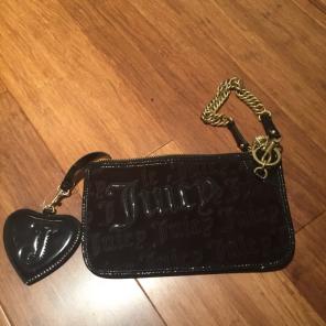 Juicy Contour Clutch