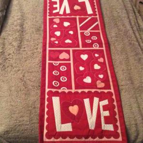 Valentines Day Table Decorations