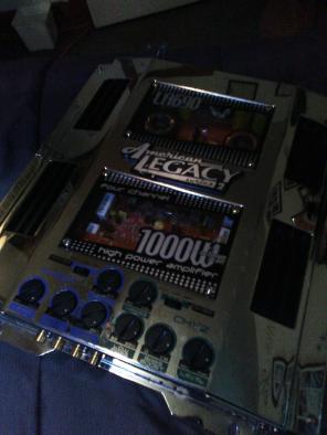 American Legacy 1000wt 4ch/EQ amp