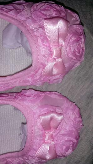 Pink baby girls shoe