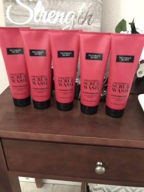 Victoria Secret Pomegranate Scrubs