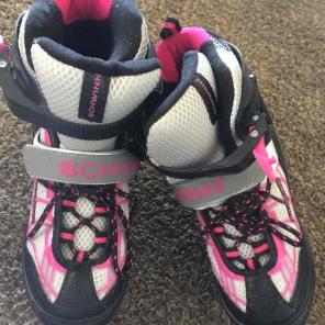 Swchin Roller Blades