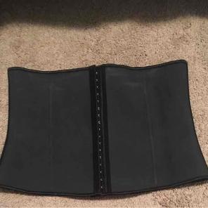 Charmain waist trainer