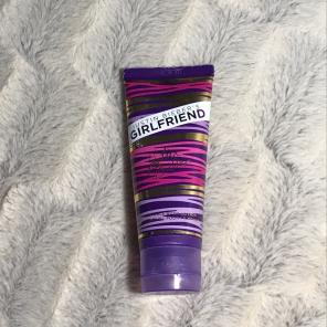 Justin Bieber’s Girlfriend Body Lotion