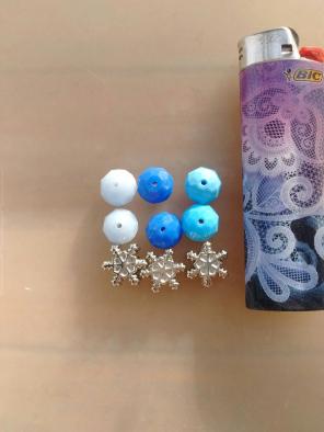 Christmas bead lot