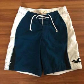 Hollister Board Shorts - 32w