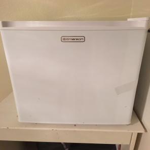 Emerson Mini Fridge
