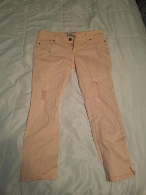 Hot Kiss Capris