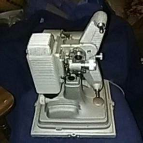 Revere 85 8mm Projector