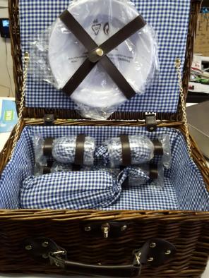 Home Design Studio 25-Pc. Picnic Basket