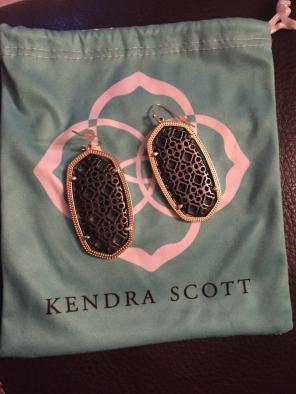 Kendra Scott Filigree Danielles In Gold