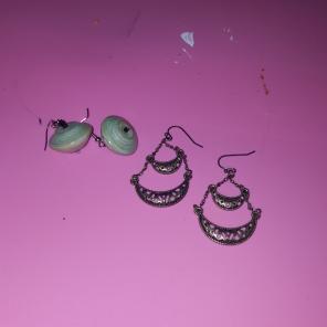 2 pair vintage earrings free ship