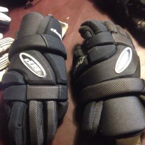 Sz10 Adult Lacrosse Gloves