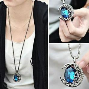 Beautiful New Blue Moon Necklace