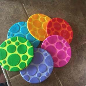 6 Bath tub non slip grips w/suction cups