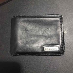 Columbia black bifold wallet