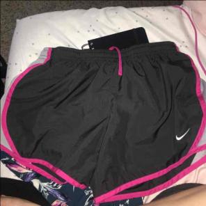 nike shorts