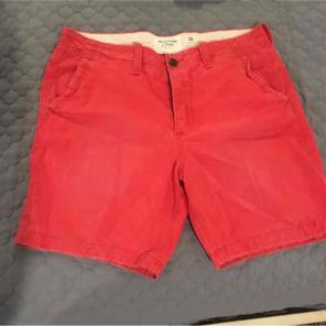 ABERCROMBIE AND FITCH SHORTS